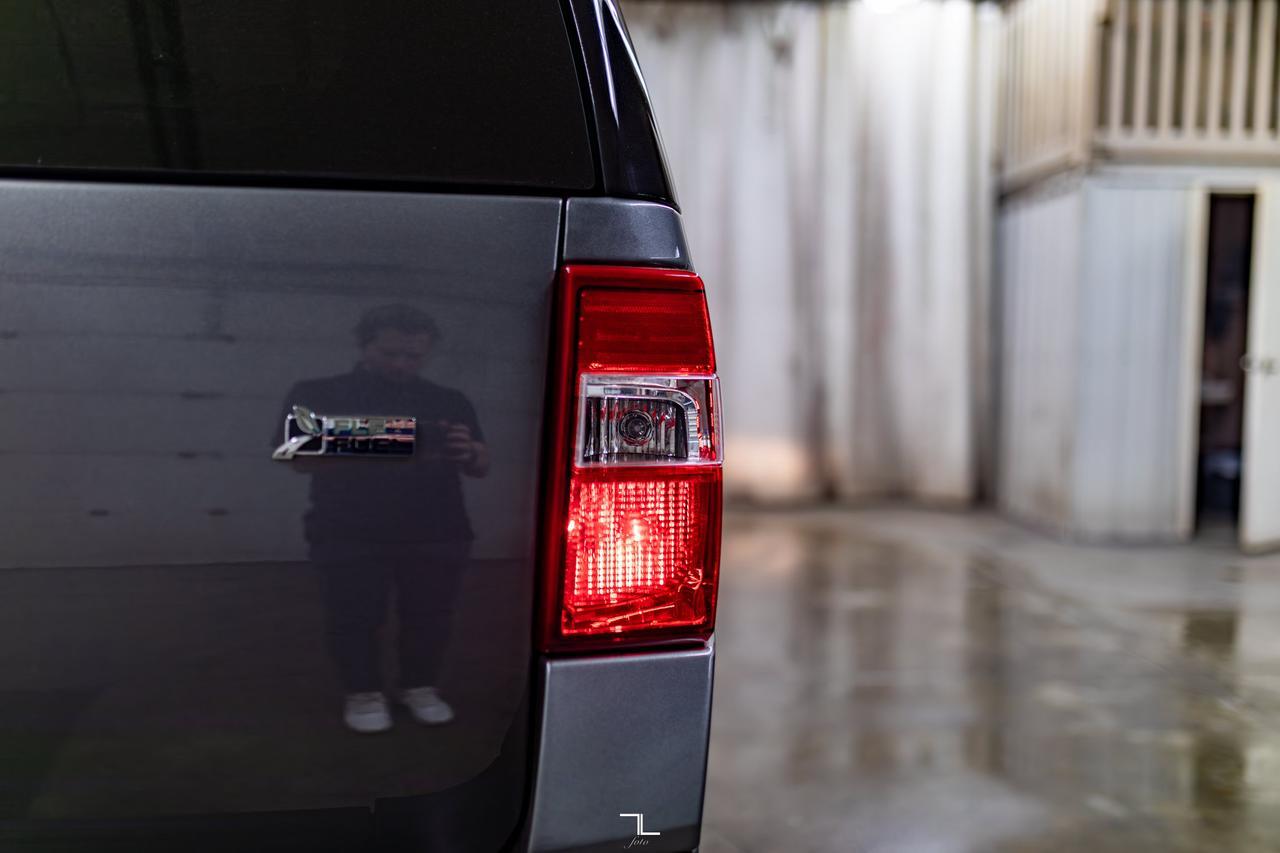2014 Ford Expedition Max SSV 4x4 XLT PSeat 3rd Row Red Deer AB