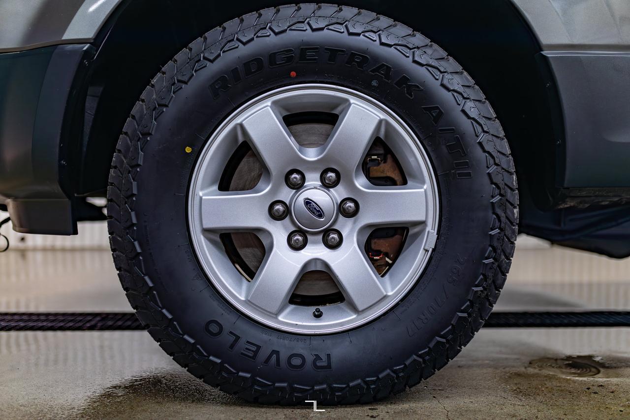 2014 Ford Expedition Max SSV 4x4 XLT PSeat 3rd Row Red Deer AB
