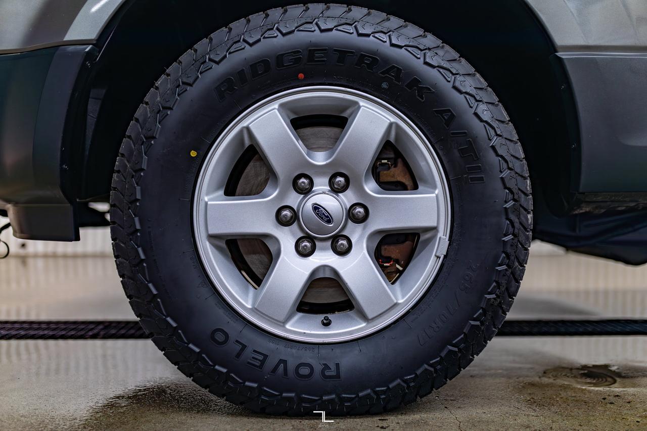 2014 Ford Expedition Max SSV 4x4 XLT PSeat 3rd Row Red Deer AB