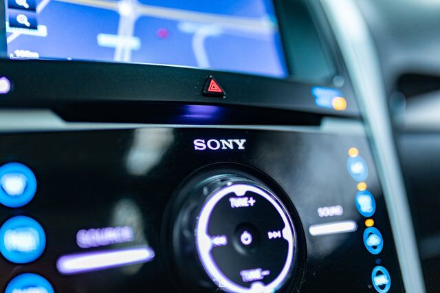 2014 Ford Explorer AWD Limited Leather Roof Nav BCam Red Deer AB