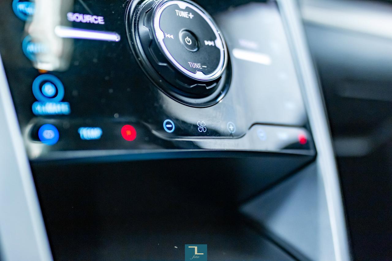 2014 Ford Explorer AWD Sport Leather Roof Nav BCam Red Deer AB