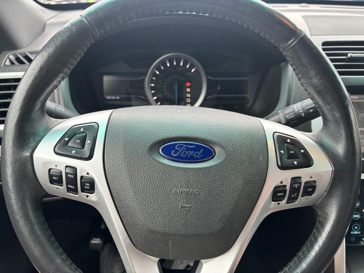 2014 Ford Explorer Limited Sport Utility 4D Aurora MO