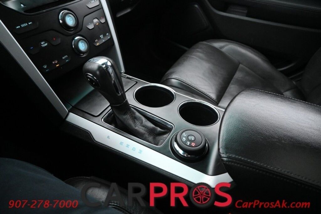 2014 Ford Explorer XLT - 4X4 - Power Front Leather Heated Seats - 3rd Row Seats 7 - Bluetooth - Remote Start - Block Heater - Dual Panel Moonroof - Review Camera - Fog Lights - Tow Pkg - 1 Owner Anchorage AK