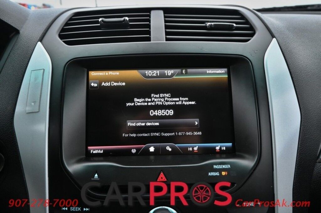 2014 Ford Explorer XLT - 4X4 - Power Front Leather Heated Seats - 3rd Row Seats 7 - Bluetooth - Remote Start - Block Heater - Dual Panel Moonroof - Review Camera - Fog Lights - Tow Pkg - 1 Owner Anchorage AK