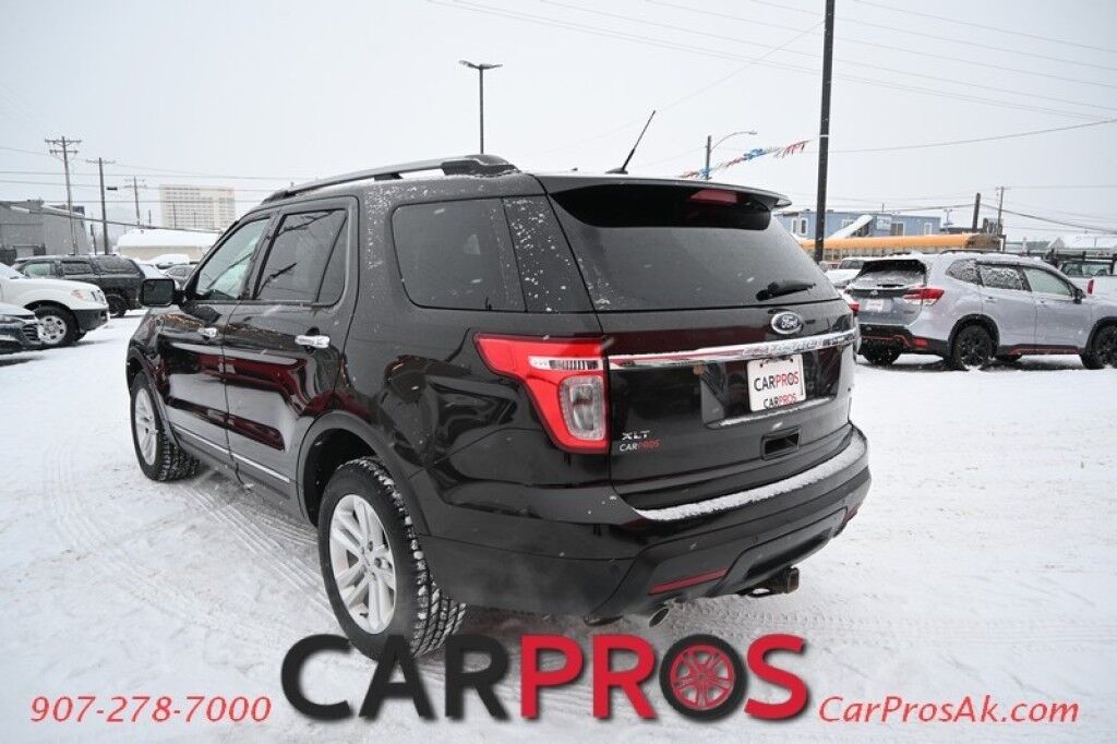 2014 Ford Explorer XLT - 4X4 - Power Front Leather Heated Seats - 3rd Row Seats 7 - Bluetooth - Remote Start - Block Heater - Dual Panel Moonroof - Review Camera - Fog Lights - Tow Pkg - 1 Owner Anchorage AK
