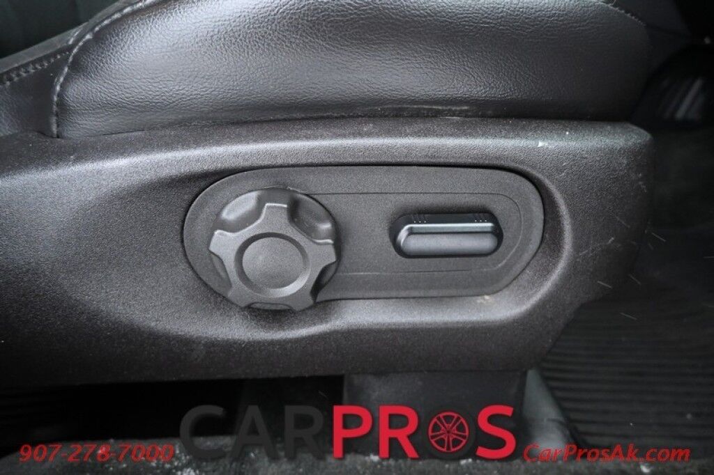 2014 Ford Explorer XLT - 4X4 - Power Front Leather Heated Seats - 3rd Row Seats 7 - Bluetooth - Remote Start - Block Heater - Dual Panel Moonroof - Review Camera - Fog Lights - Tow Pkg - 1 Owner Anchorage AK