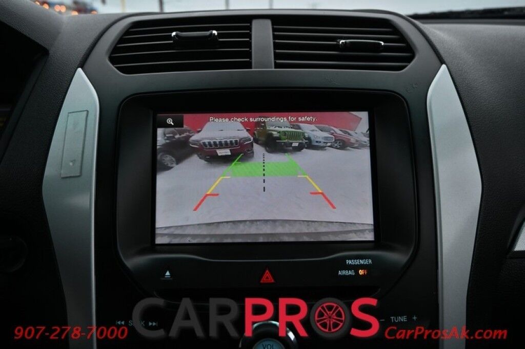 2014 Ford Explorer XLT - 4X4 - Power & Heated Leather Seats - 3rd Row - Seats 7 - Bluetooth - Remote Start - Block Heater - Dual Panel Moonroof - Review Camera - Fog Lights - Tow Pkg - 1 Owner Anchorage AK