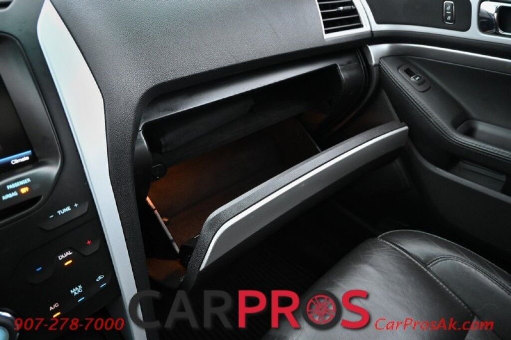 2014 Ford Explorer XLT - 4X4 - Power & Heated Leather Seats - 3rd Row - Seats 7 - Bluetooth - Remote Start - Block Heater - Dual Panel Moonroof - Review Camera - Fog Lights - Tow Pkg - 1 Owner Anchorage AK