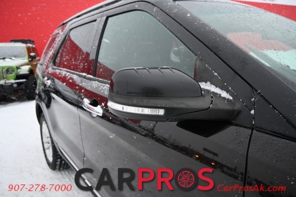 2014 Ford Explorer XLT - 4X4 - Power & Heated Leather Seats - 3rd Row - Seats 7 - Bluetooth - Remote Start - Block Heater - Dual Panel Moonroof - Review Camera - Fog Lights - Tow Pkg - 1 Owner Anchorage AK