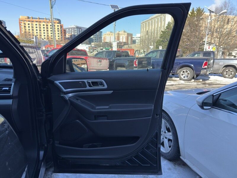 2014 Ford Explorer XLT 4WD Arlington VA