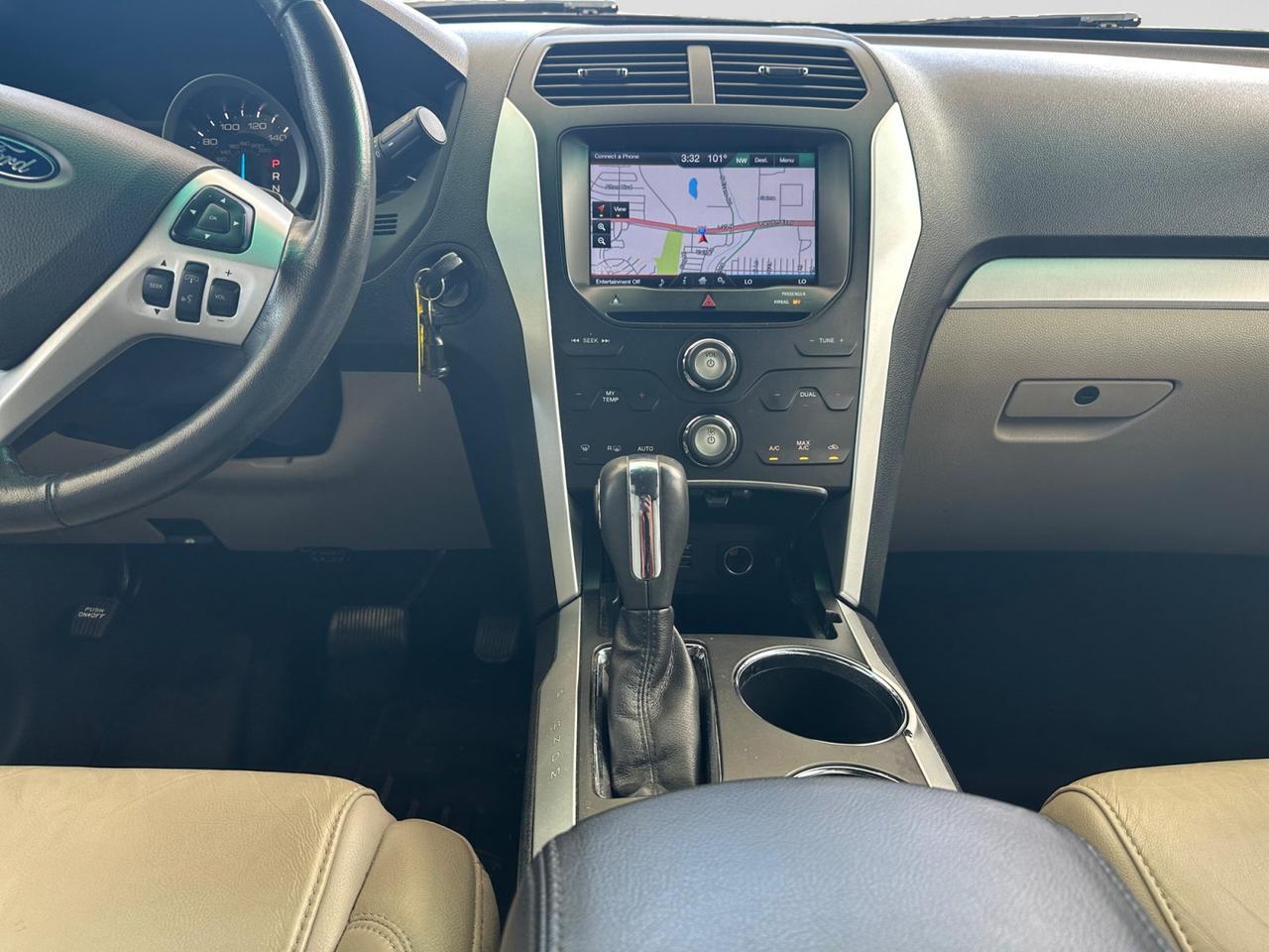 2014 Ford Explorer XLT  Selma TX