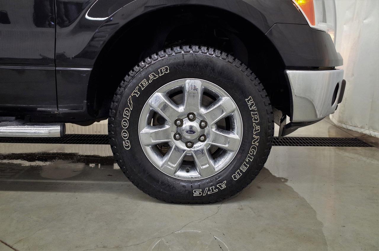 2014 Ford F-150 4x4 Crew Cab XLT XTR Red Deer AB