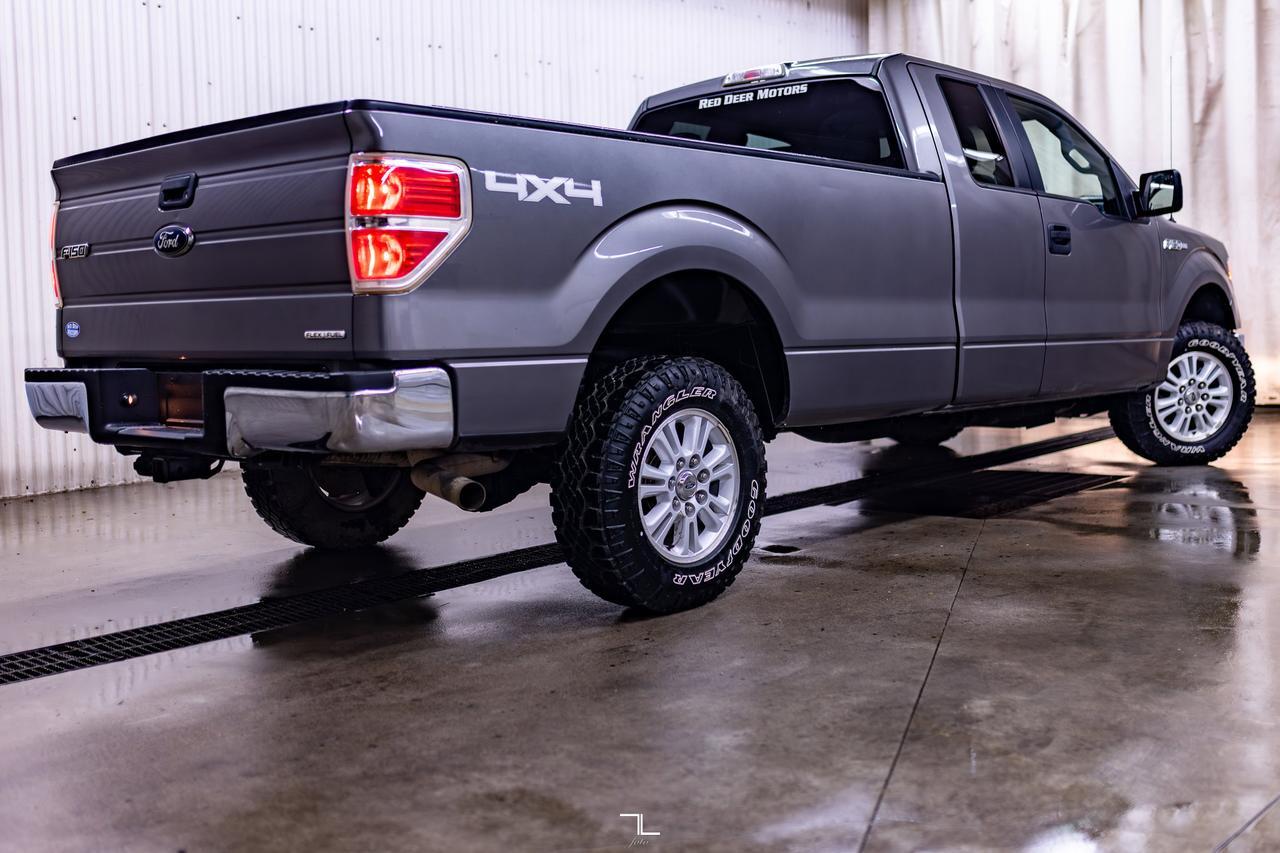 2014 Ford F-150 4x4 Super Cab XLT Longbox Red Deer AB