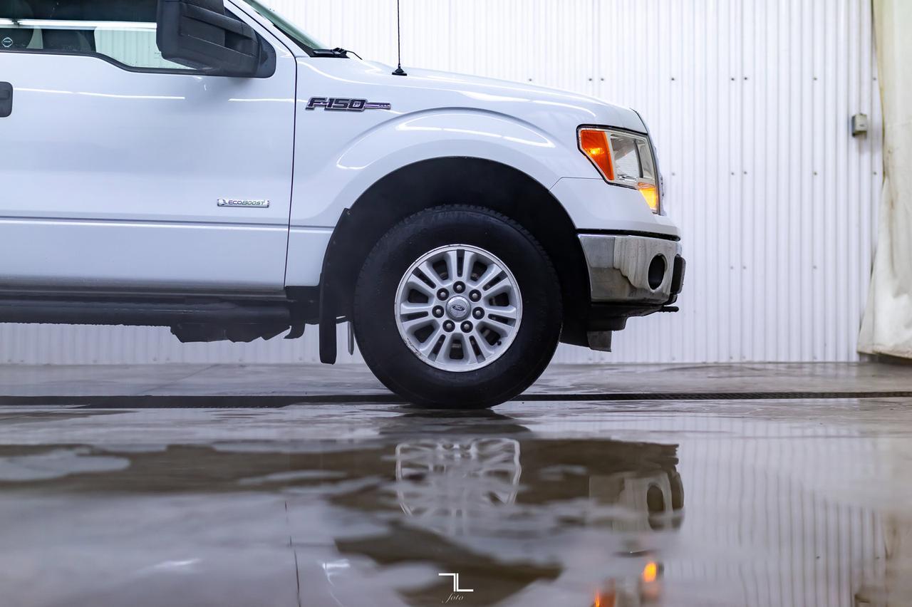 2014 Ford F-150 4x4 Super Cab XLT Longbox Red Deer AB