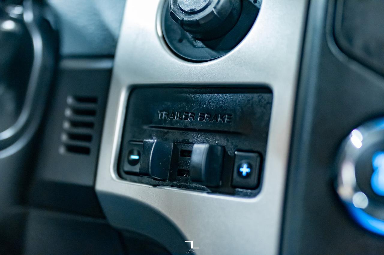 2014 Ford F-150 4x4 Super Cab XLT Longbox Red Deer AB