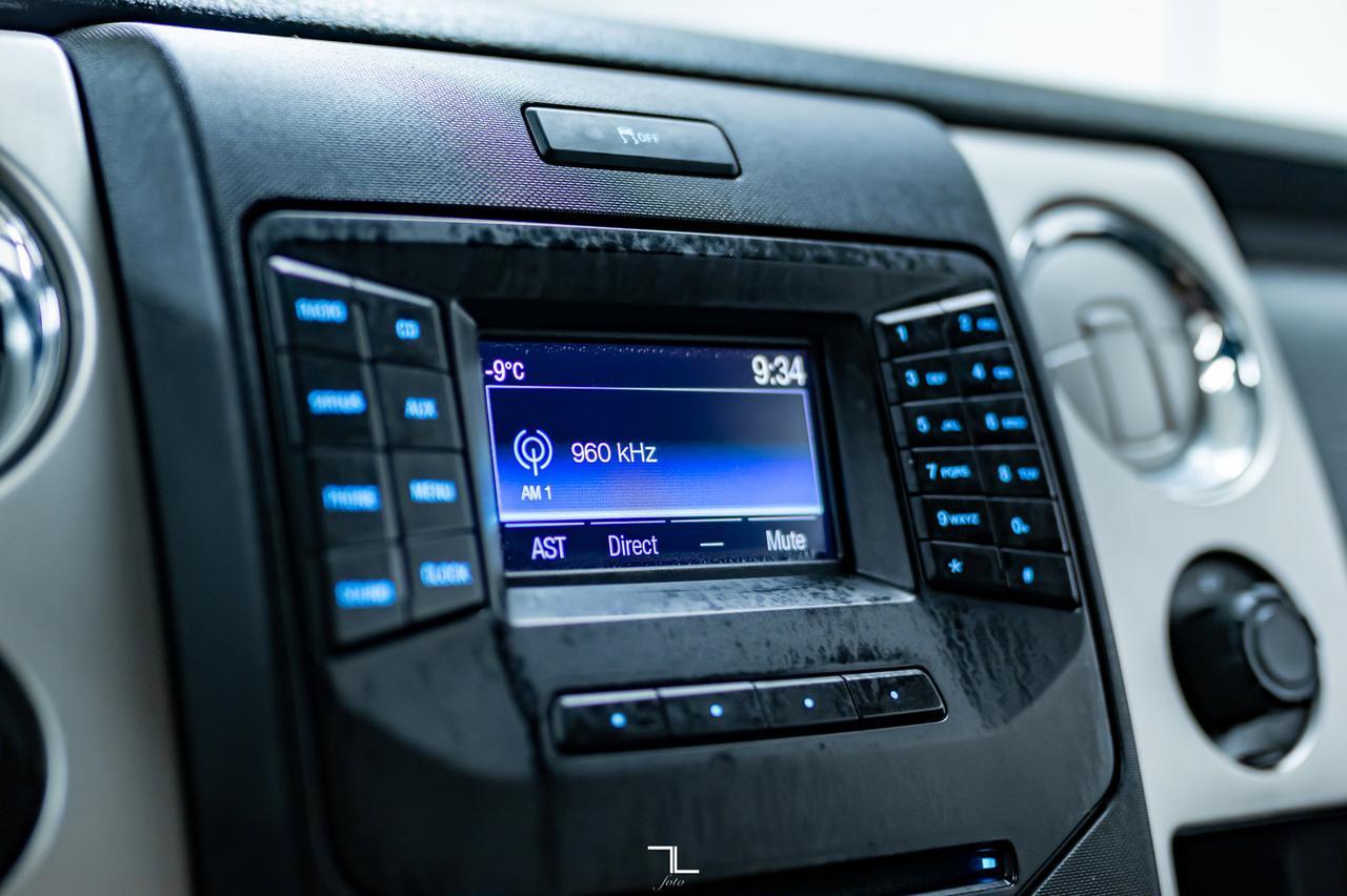 2014 Ford F-150 4x4 Super Cab XLT Longbox Red Deer AB