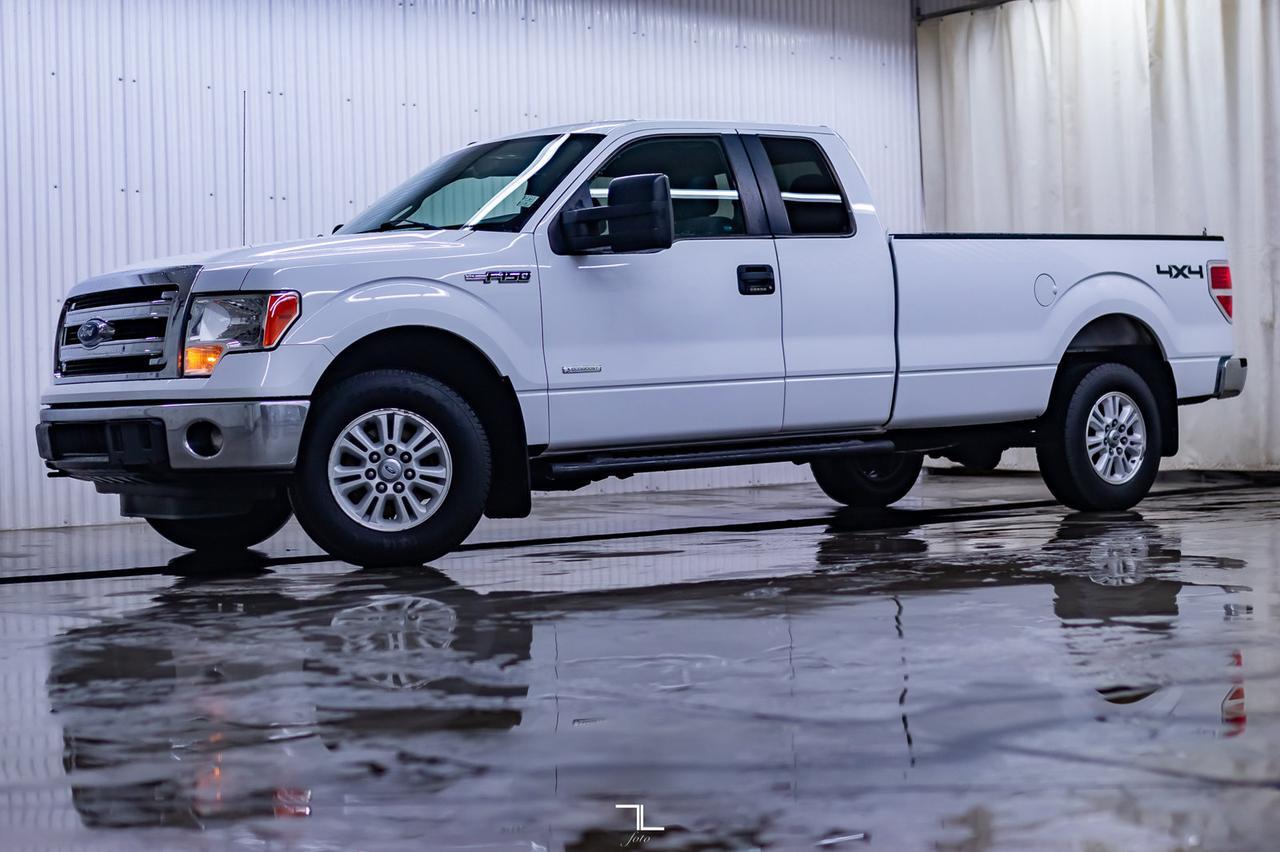 2014 Ford F-150 4x4 Super Cab XLT Longbox Red Deer AB