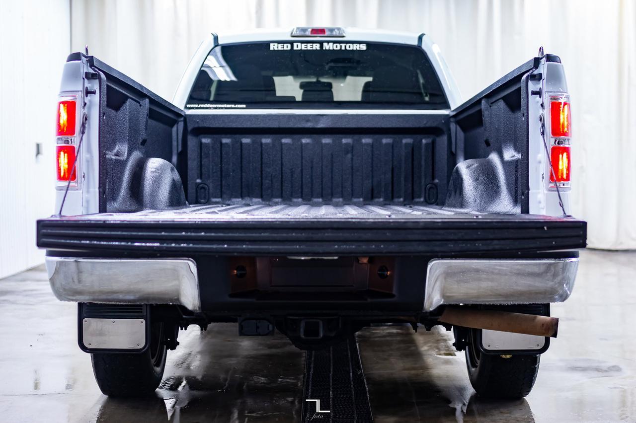 2014 Ford F-150 4x4 Super Cab XLT Longbox Red Deer AB