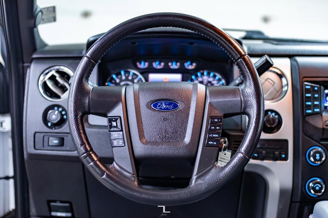 2014 Ford F-150 4x4 Super Cab XLT Longbox Red Deer AB