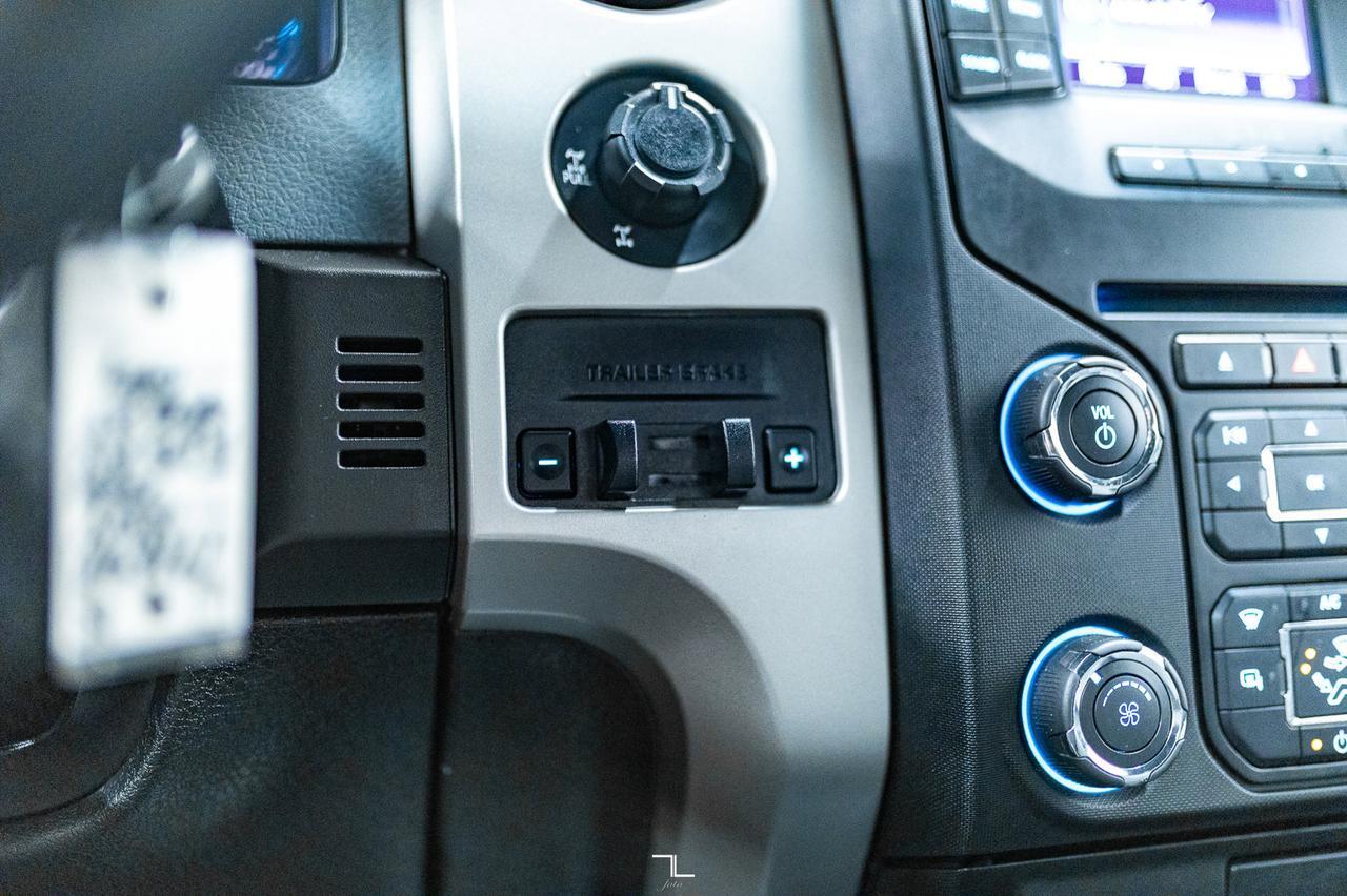 2014 Ford F-150 4x4 Super Cab XLT PSeat Red Deer AB