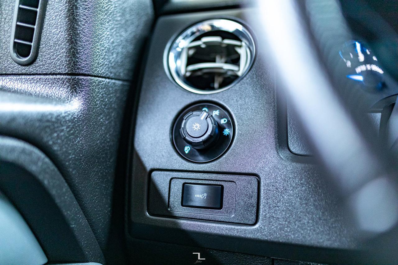 2014 Ford F-150 4x4 Super Cab XLT XTR BCam Red Deer AB