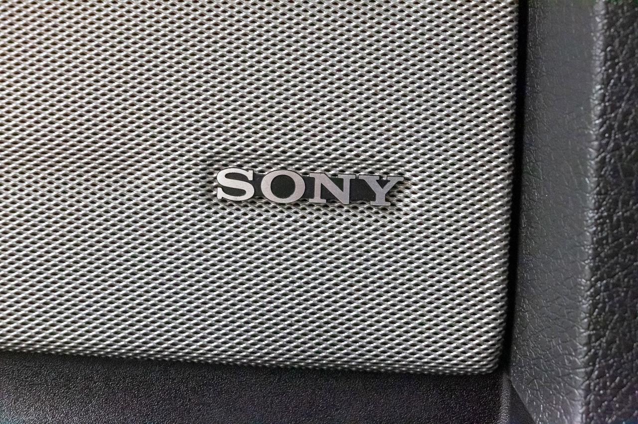 2014 Ford F-150 4x4 Super Crew Lariat FX4 Leather Roof Nav Red Deer AB