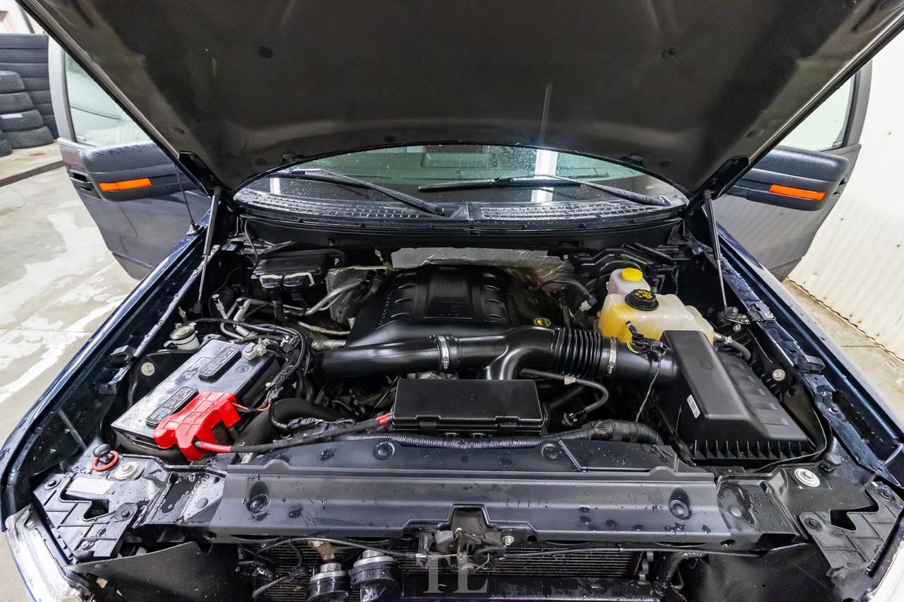 2014 Ford F-150 4x4 Super Crew XLT Longbox BCam Red Deer AB