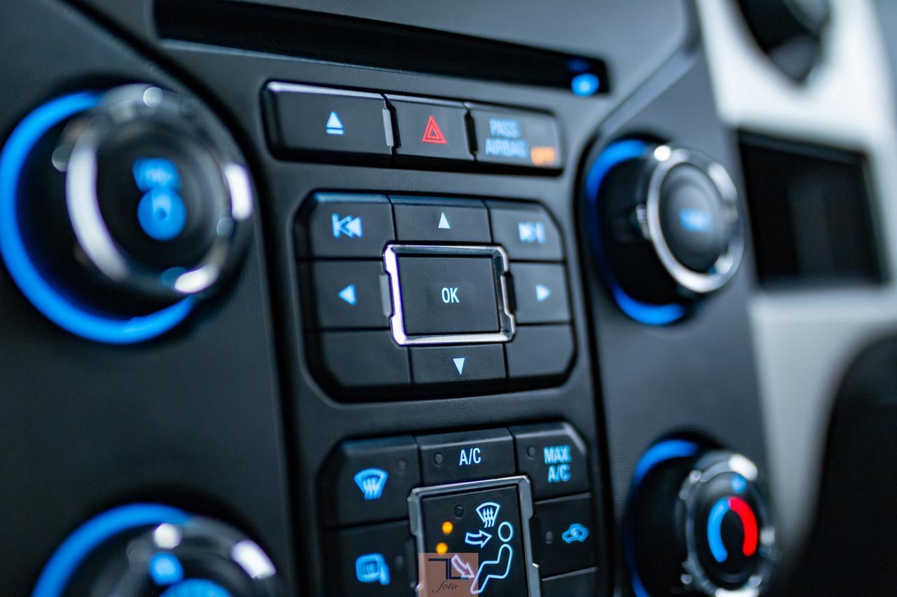 2014 Ford F-150 4x4 Super Crew XLT XTR Longbox Leather Roof BCam Red Deer AB