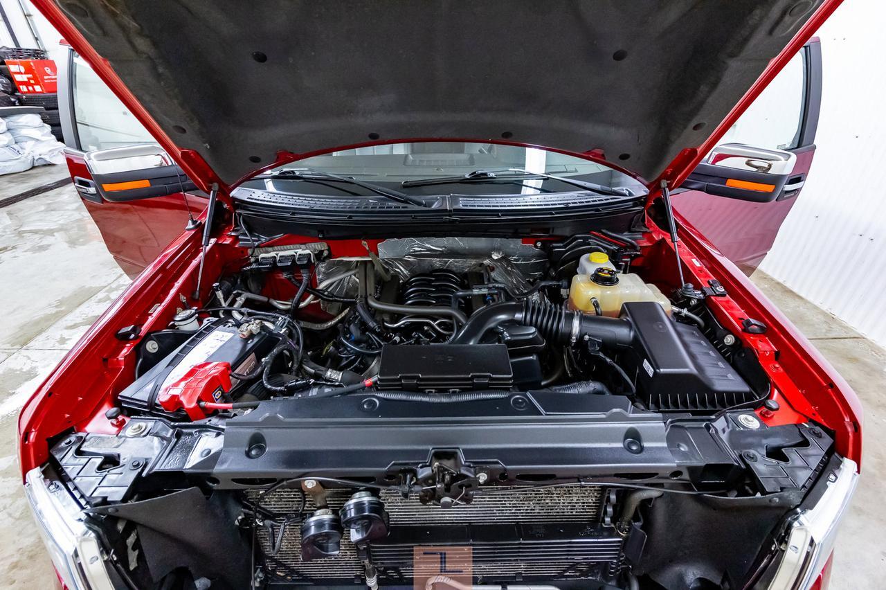 2014 Ford F-150 4x4 Super Crew XLT XTR Longbox Leather Roof BCam Red Deer AB