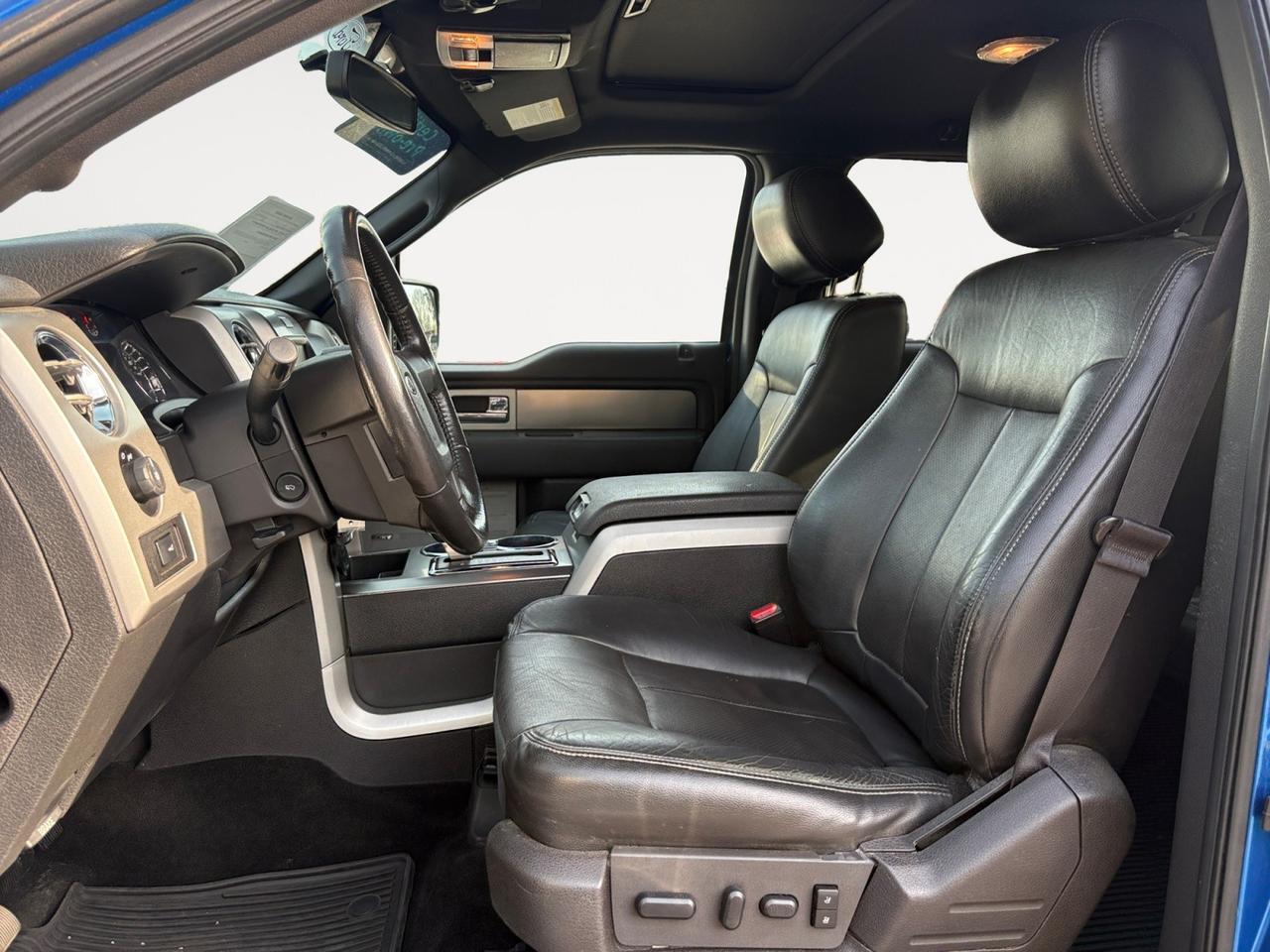 2014 Ford F-150 FX4, RUNNING BOARDS, TOW PACKAGE, SUNROOF, HEATED & COOLING SEATS, NAVIGATION, BACKUP CAMERA WITH PARKING SENSORS, REMOTE START, LOW MILES, RIDE THIS BRIGHT BLUE FORD OFF THE LOT! Virginia Beach VA