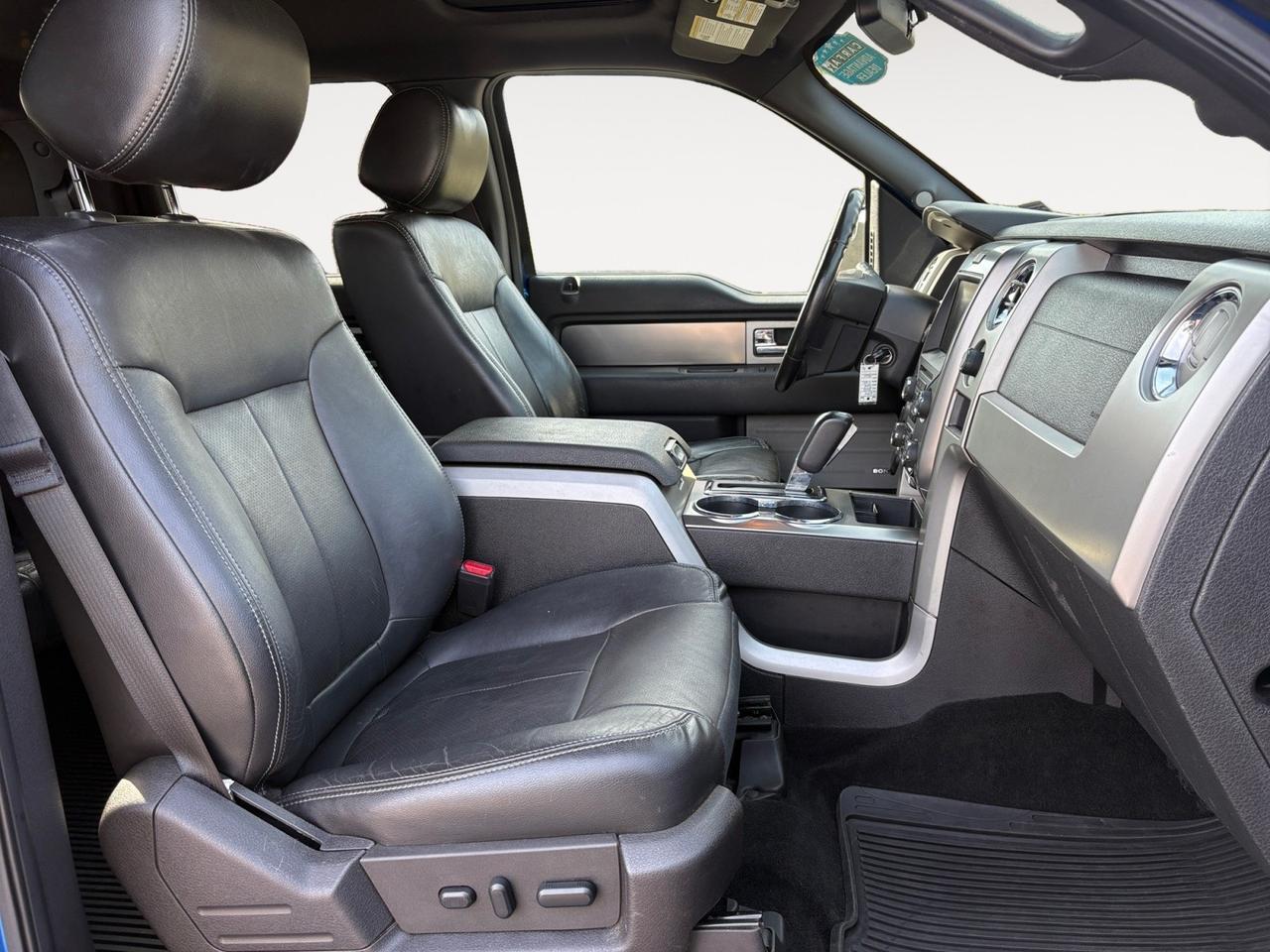 2014 Ford F-150 FX4, RUNNING BOARDS, TOW PACKAGE, SUNROOF, HEATED & COOLING SEATS, NAVIGATION, BACKUP CAMERA WITH PARKING SENSORS, REMOTE START, LOW MILES, RIDE THIS BRIGHT BLUE FORD OFF THE LOT! Virginia Beach VA