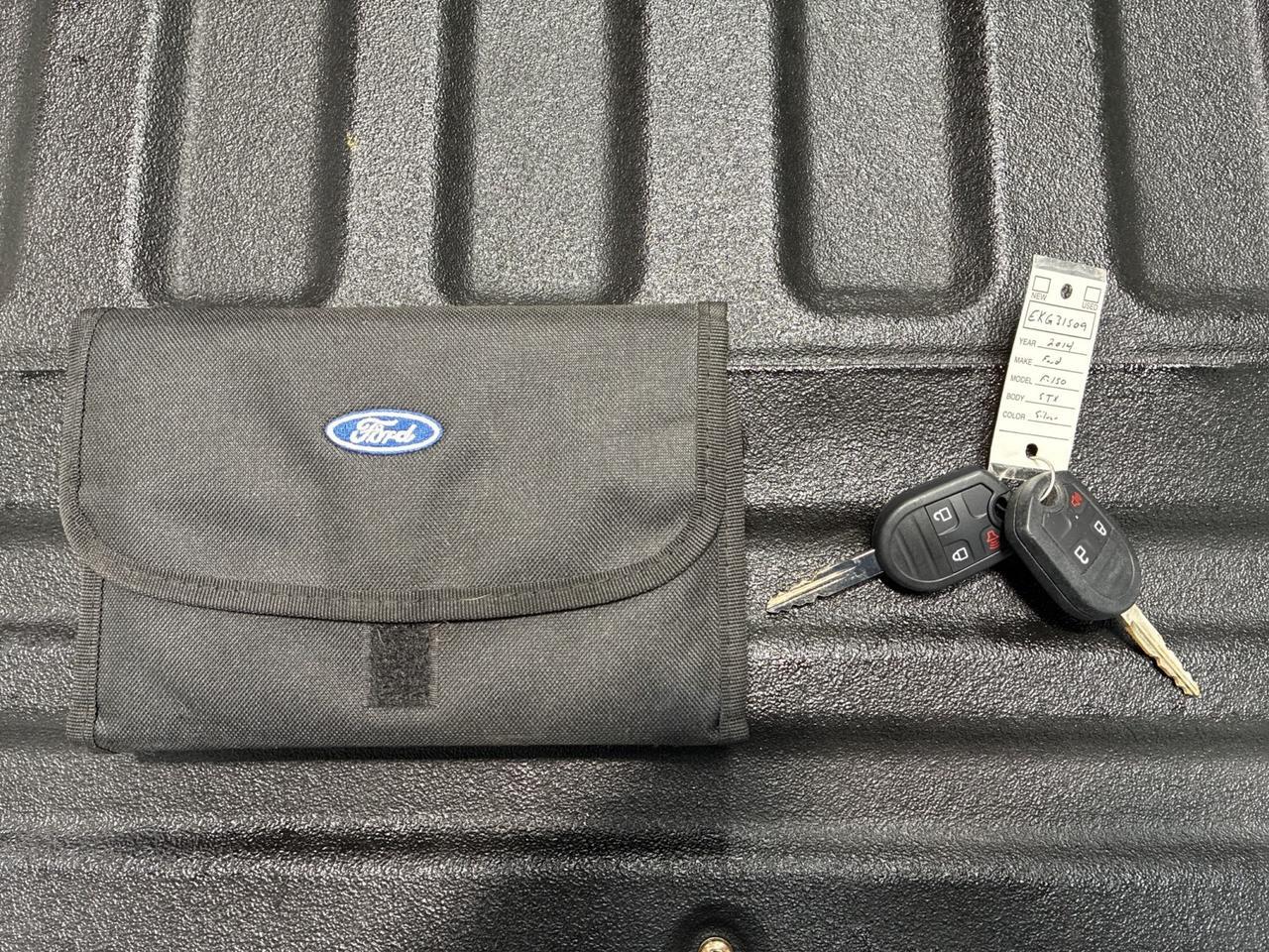 2014 Ford F-150 STX, 4x4, 5.0L V8, Kicker Subwoofer, 20in Wheels, Rear Camera, Parking Sensors, Sport Pkg Houston TX