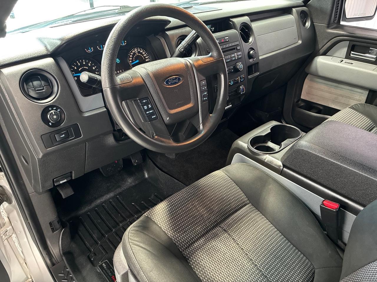 2014 Ford F-150 STX, 4x4, 5.0L V8, Kicker Subwoofer, 20in Wheels, Rear Camera, Parking Sensors, Sport Pkg Houston TX