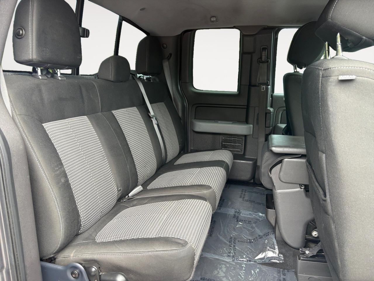 2014 Ford F-150 STX, RUNNING BOARDS, REAR SLIDING WINDOW, NAVIGATION, TOW PACKAGE, CLEAN CERTIFIED CARFAX, GREAT TRUCK FOR YOU! Virginia Beach VA