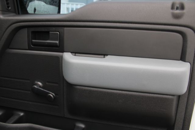 2014 Ford F-150 XL 8-ft. Bed 2WD Houston TX
