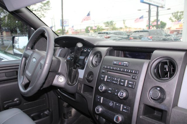 2014 Ford F-150 XL 8-ft. Bed 2WD Houston TX