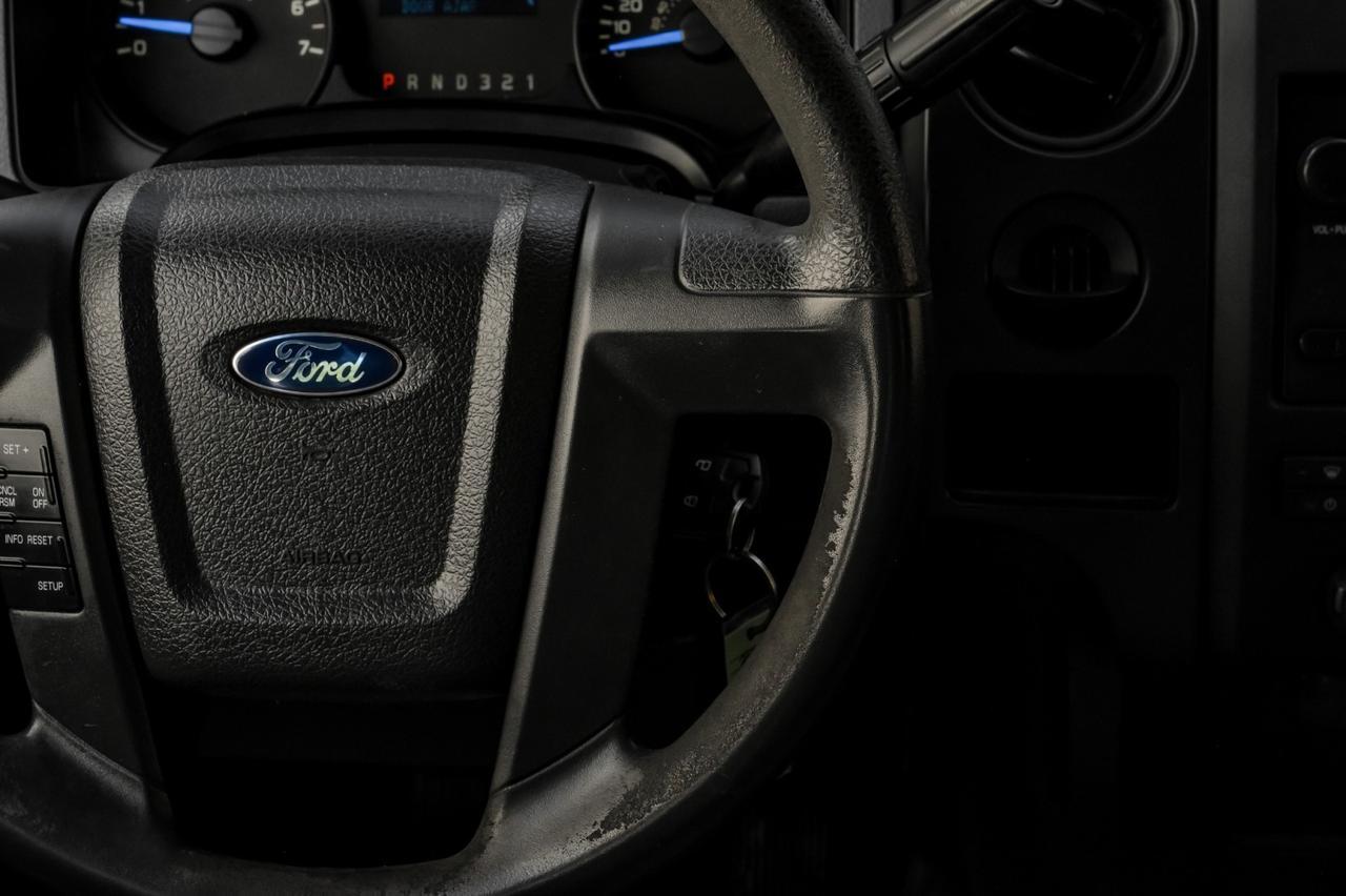 2014 Ford F-150 XL photo 21
