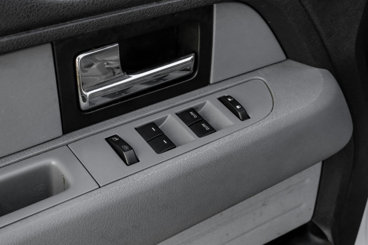 2014 Ford F-150 XL photo 37