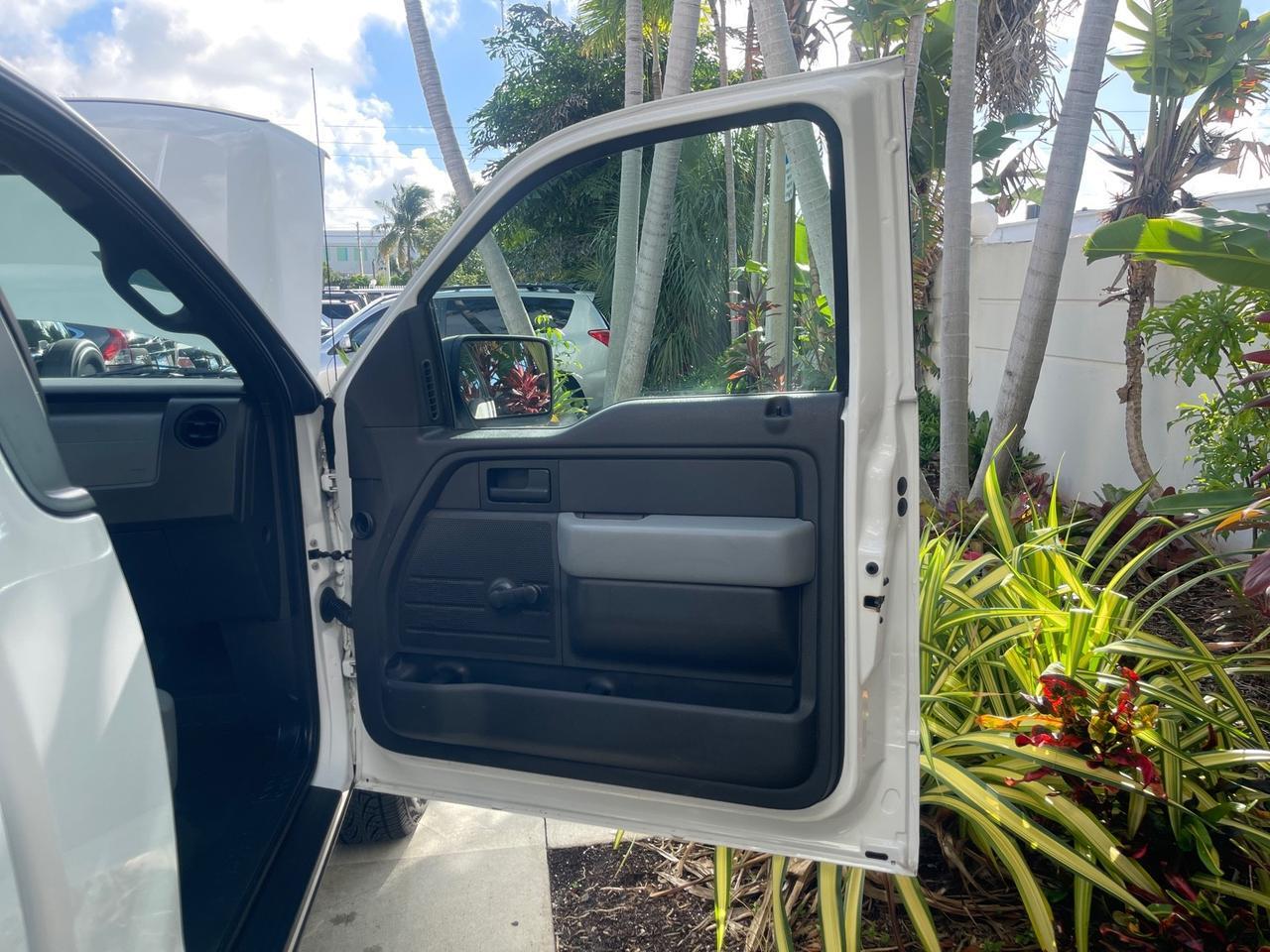 2014 Ford F-150 XL LOW MILES 28,806 4WD Pompano Beach FL