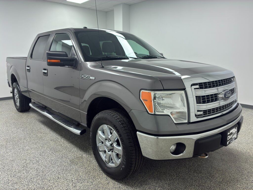 2014 Ford F-150 XLT photo 2