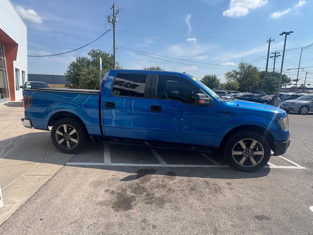 2014 Ford F-150 XLT SuperCrew 5.5-ft