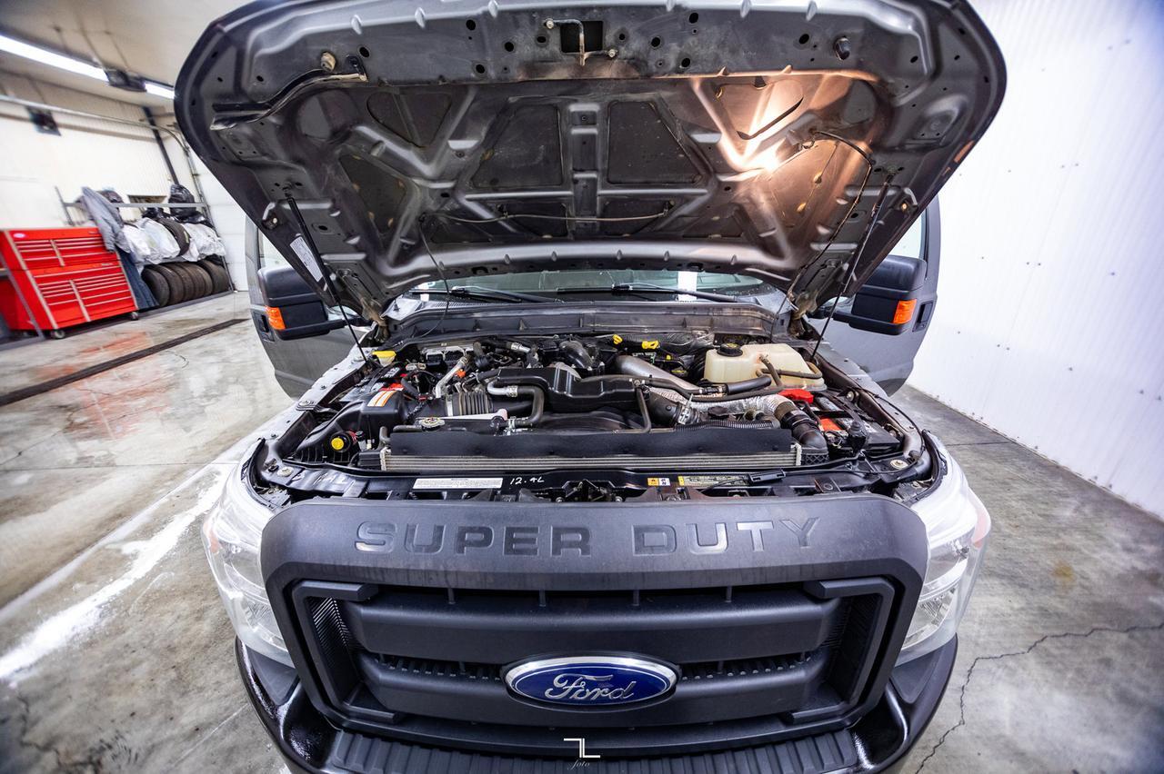 2014 Ford F-250 4x2 Reg Cab XL Longbox Diesel Red Deer AB