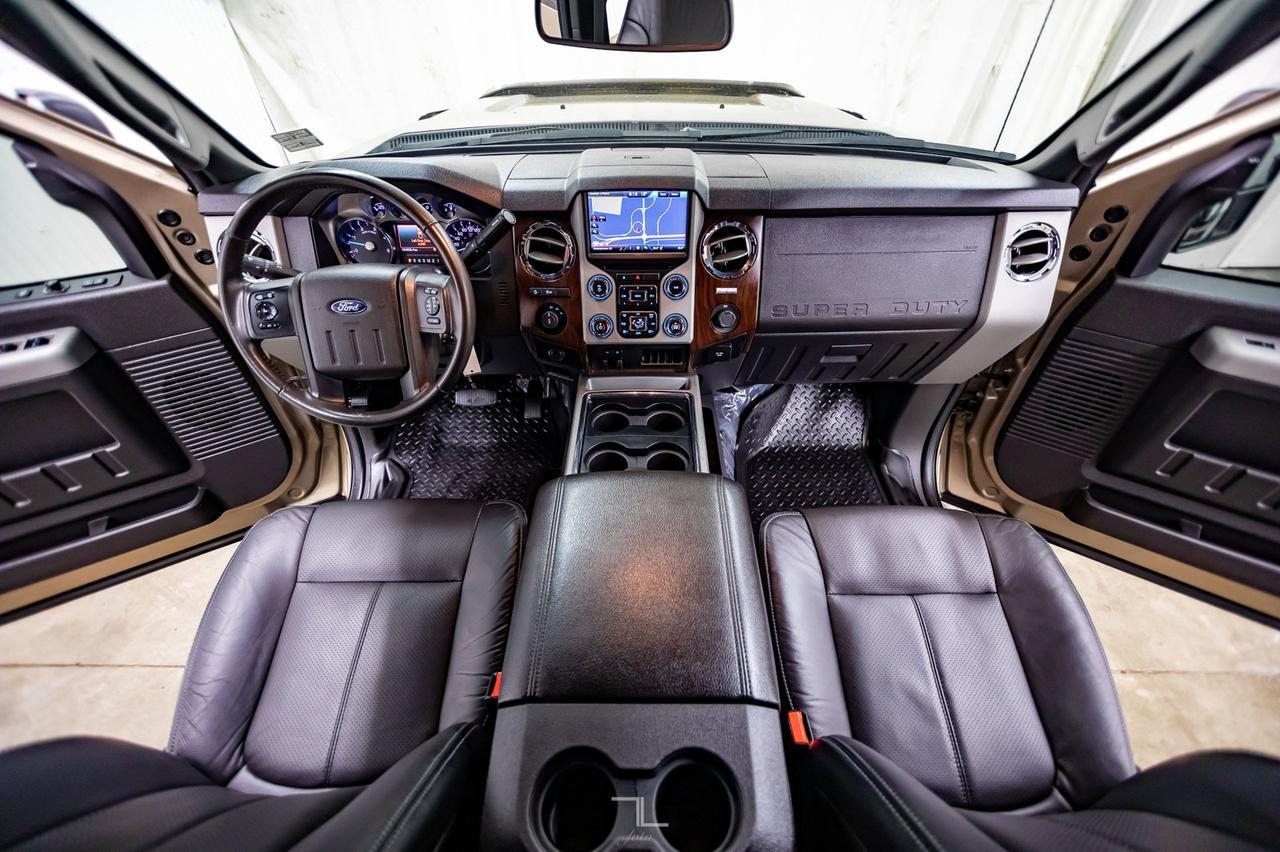 2014 Ford F-250 4x4 Crew Cab Lariat Diesel Leather Nav Red Deer AB