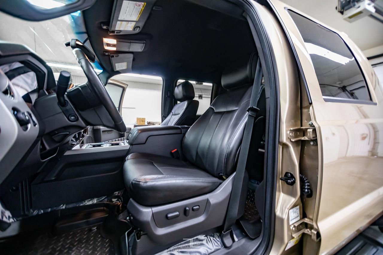 2014 Ford F-250 4x4 Crew Cab Lariat Diesel Leather Nav Red Deer AB