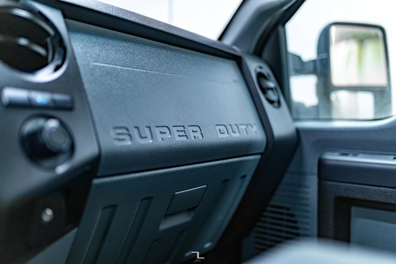 2014 Ford F-250 4x4 Crew Cab XL Longbox Diesel Red Deer AB