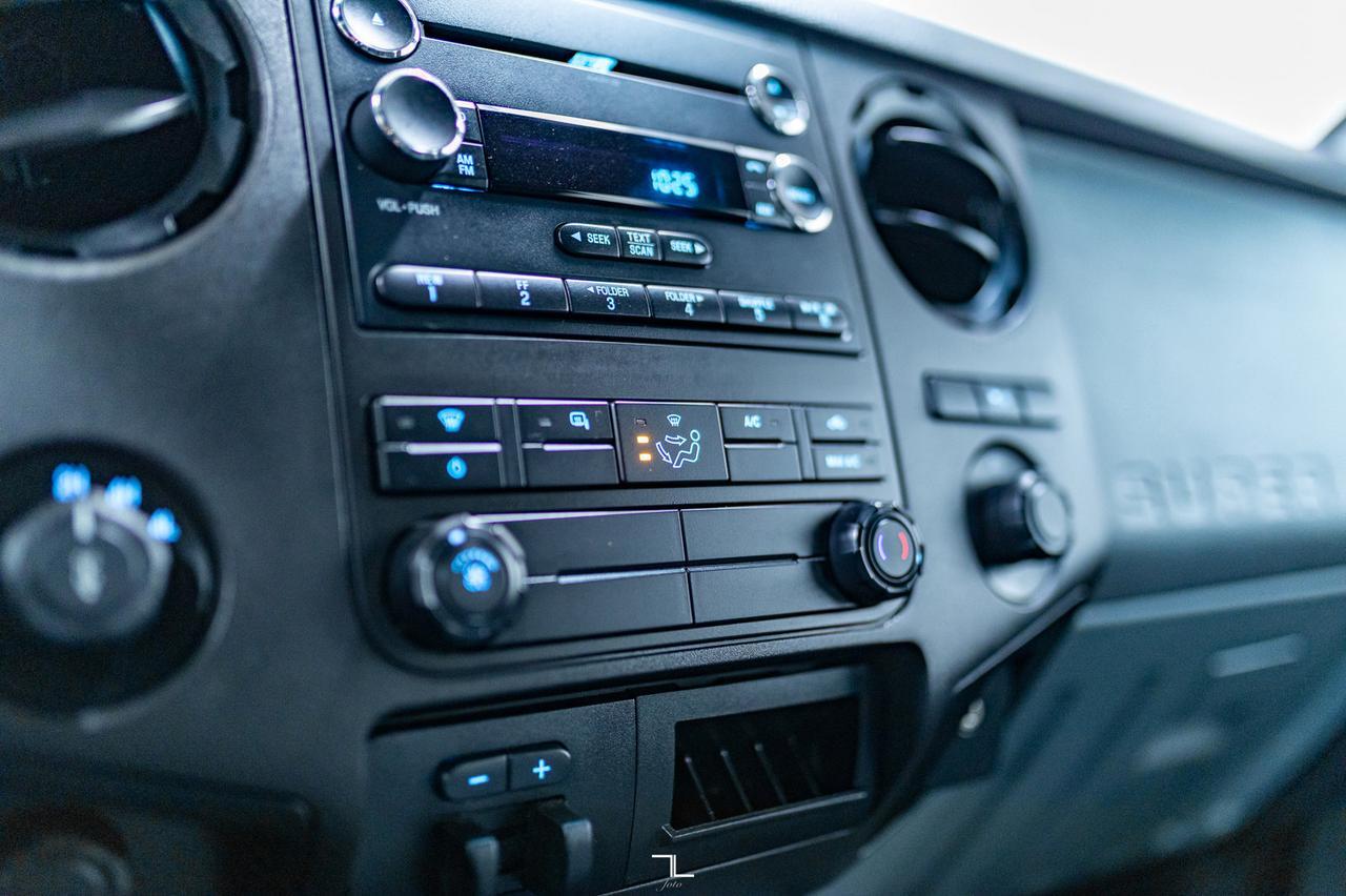 2014 Ford F-250 4x4 Crew Cab XL Longbox Diesel Red Deer AB