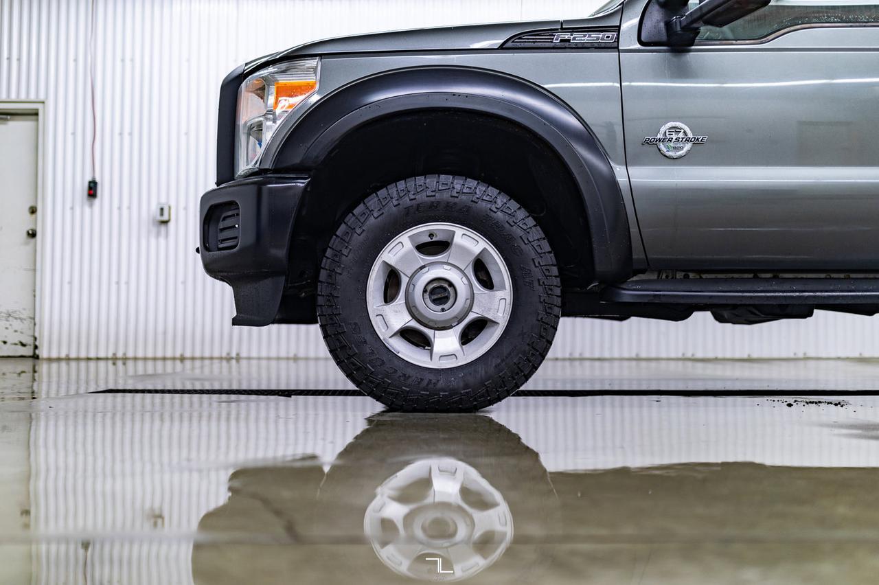 2014 Ford F-250 4x4 Crew Cab XL Longbox Diesel Red Deer AB