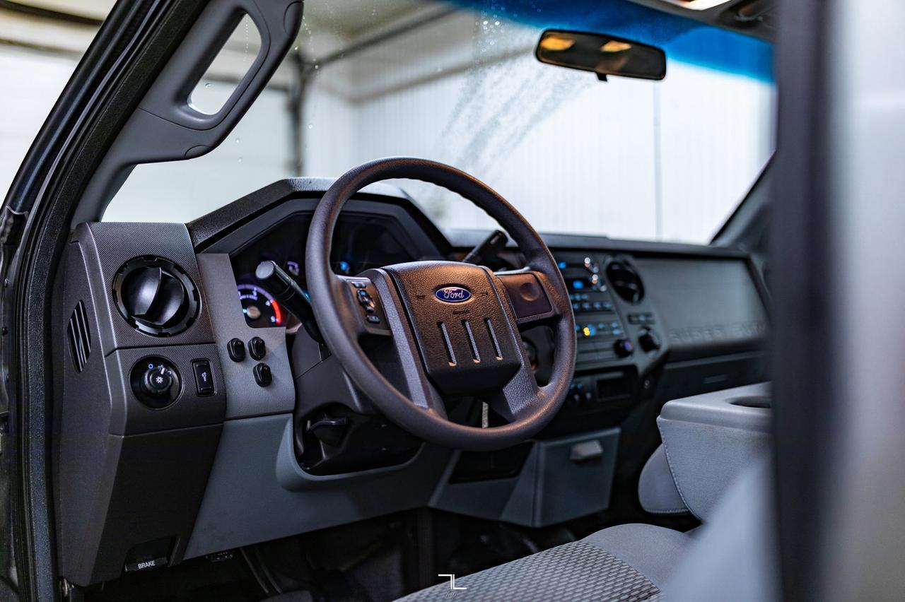 2014 Ford F-250 4x4 Crew Cab XL Longbox Diesel Red Deer AB