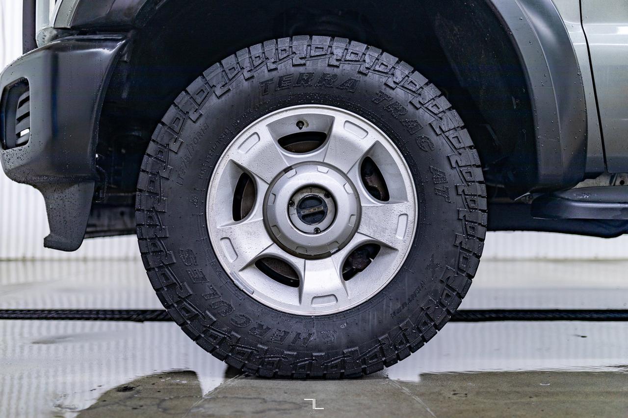 2014 Ford F-250 4x4 Crew Cab XL Longbox Diesel Red Deer AB
