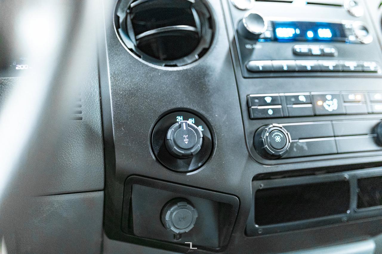 2014 Ford F-250 4x4 Crew Cab XL Longbox Diesel Red Deer AB